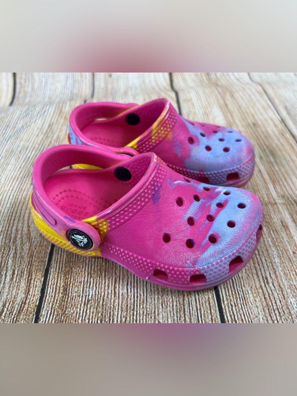 Crocs Classic Pink Tie Dye Slip On Clogs Children’s Kids Size 7